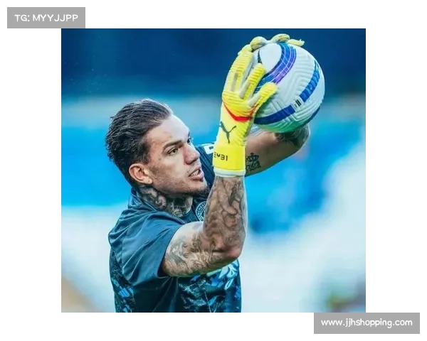 欧冠功臣转投曼城！多纳鲁马与巴黎彻底决裂，瓜帅钦点新门神